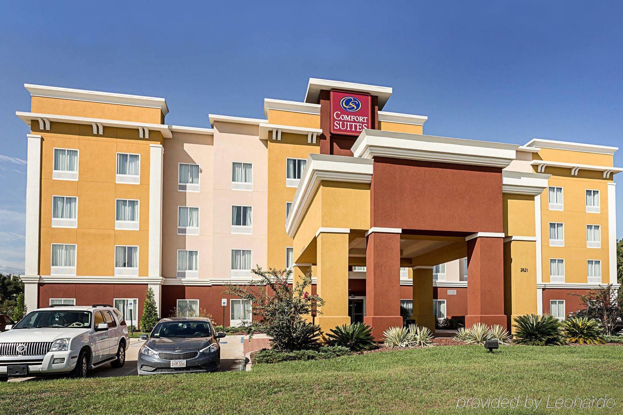 Comfort Suites Near Tanger Outlet Mall Gonzales Extérieur photo